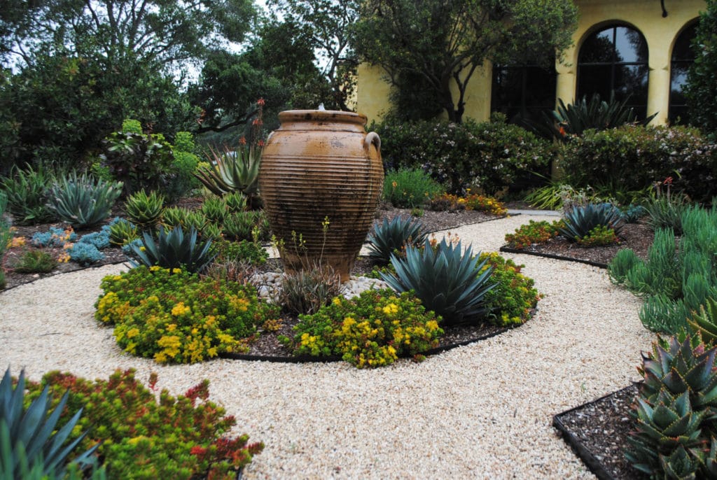 oil jar fountain 