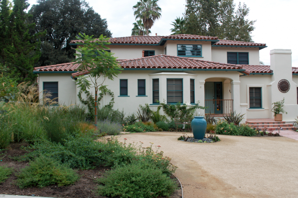 Eye of the Day Garden Design Center|Sally Farnum Landscape Design|Before and After photos of landscape makeover