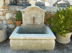 Fontaine Petite Marquise Bassin Massif