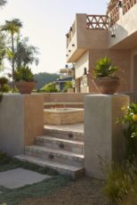 Jeffrey Gordon Smith Garden Design Landscape Architecture Italian Terracotta Italian Pot