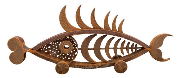 Rusted steel fish-shaped sculpture with a crescent-moon fin pattern, decorative cut-out eye, star-detailed base discs, and a heart-shaped lips
