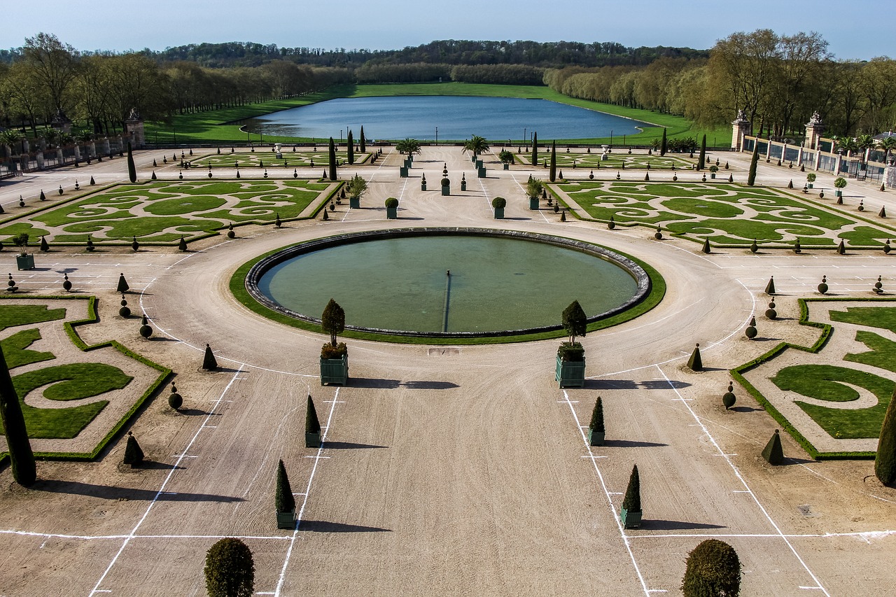 Elements of French Garden Design   Eye of the Day